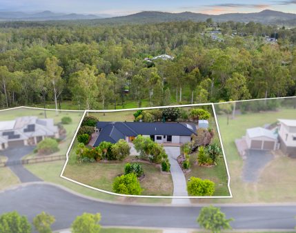 21-23 William Humphreys Drive, MUNDOOLUN, QLD 4285