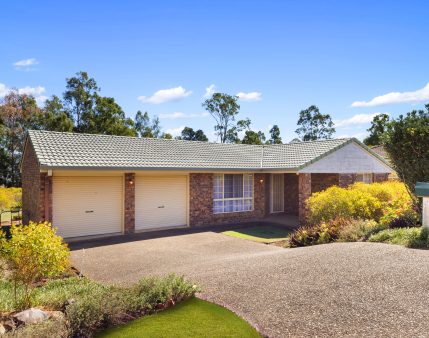 106 Brooklands Drive, BEAUDESERT, QLD 4285